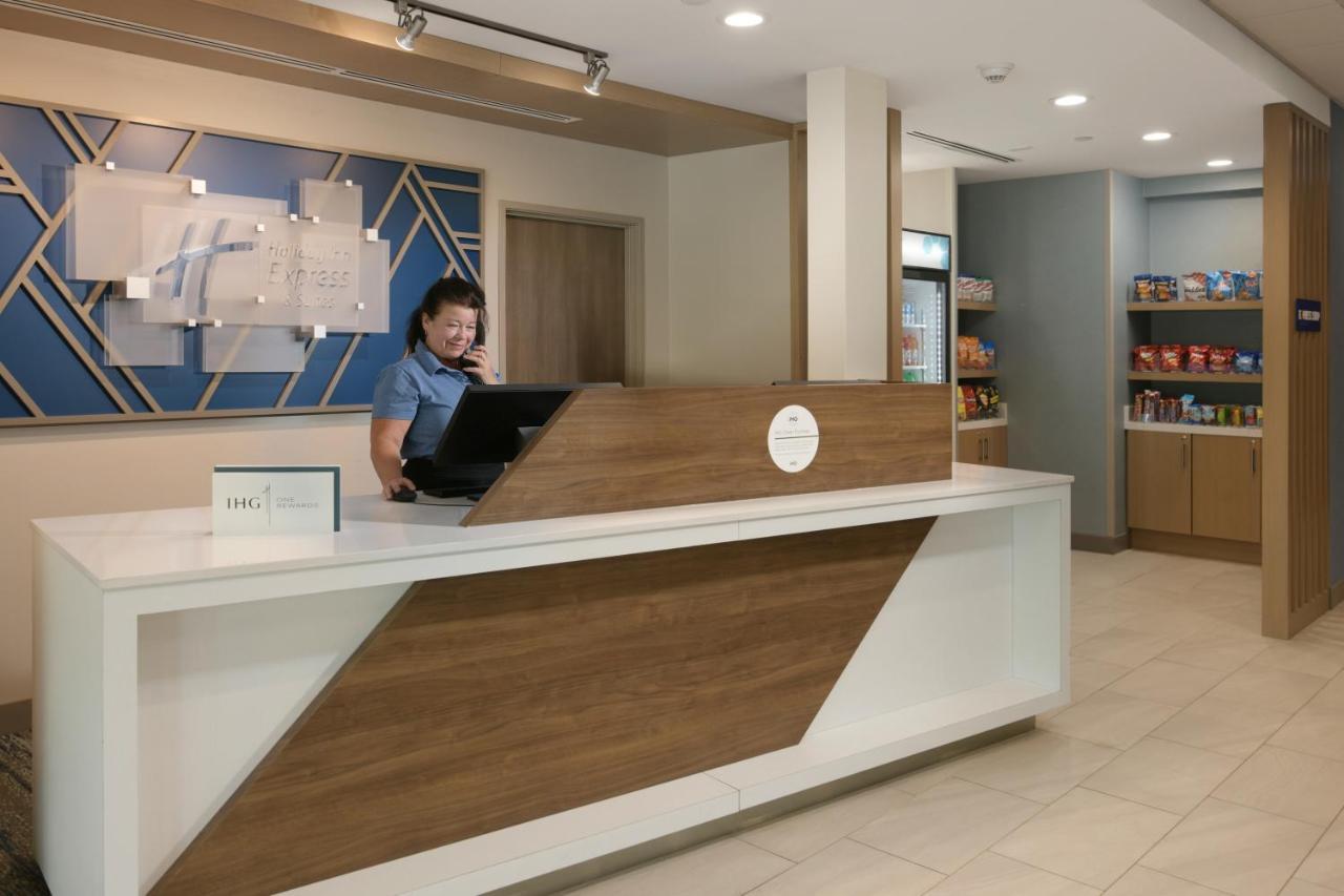 Holiday Inn Express & Suites - Williamstown - Glassboro By Ihg Екстер'єр фото