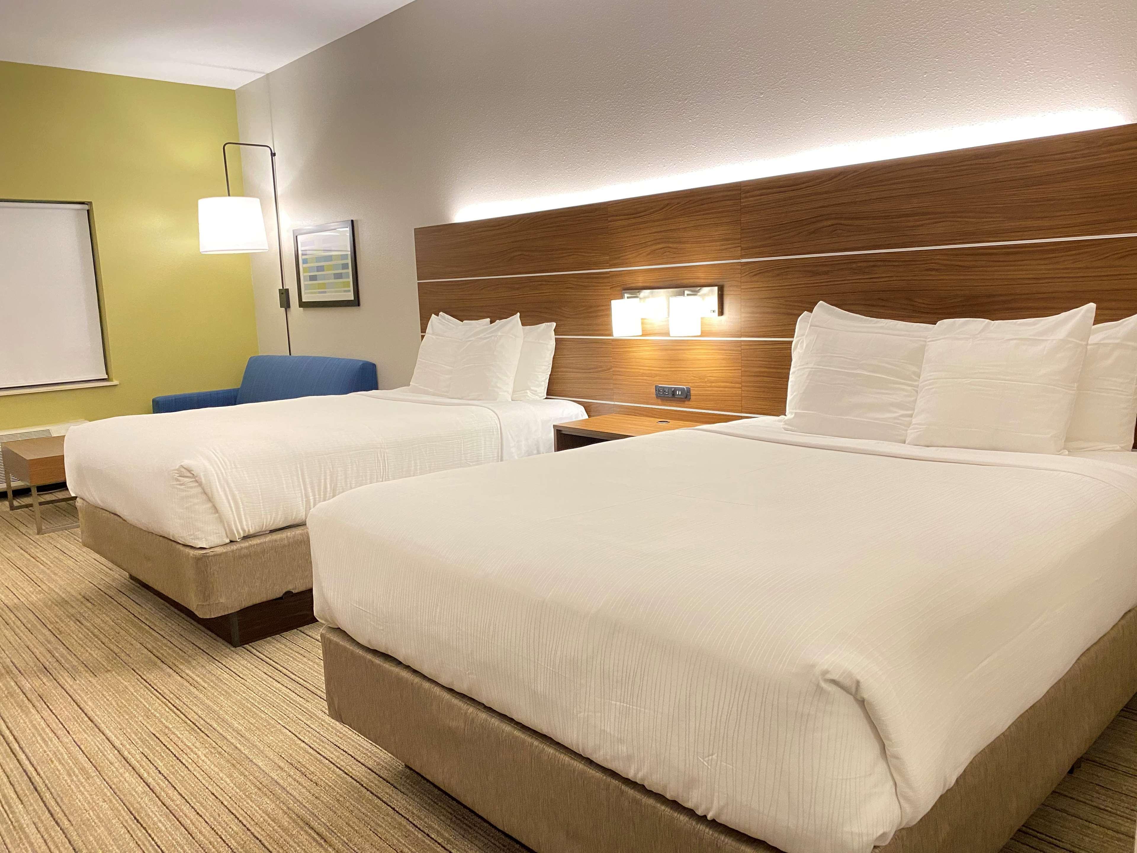 Holiday Inn Express & Suites - Williamstown - Glassboro By Ihg Екстер'єр фото