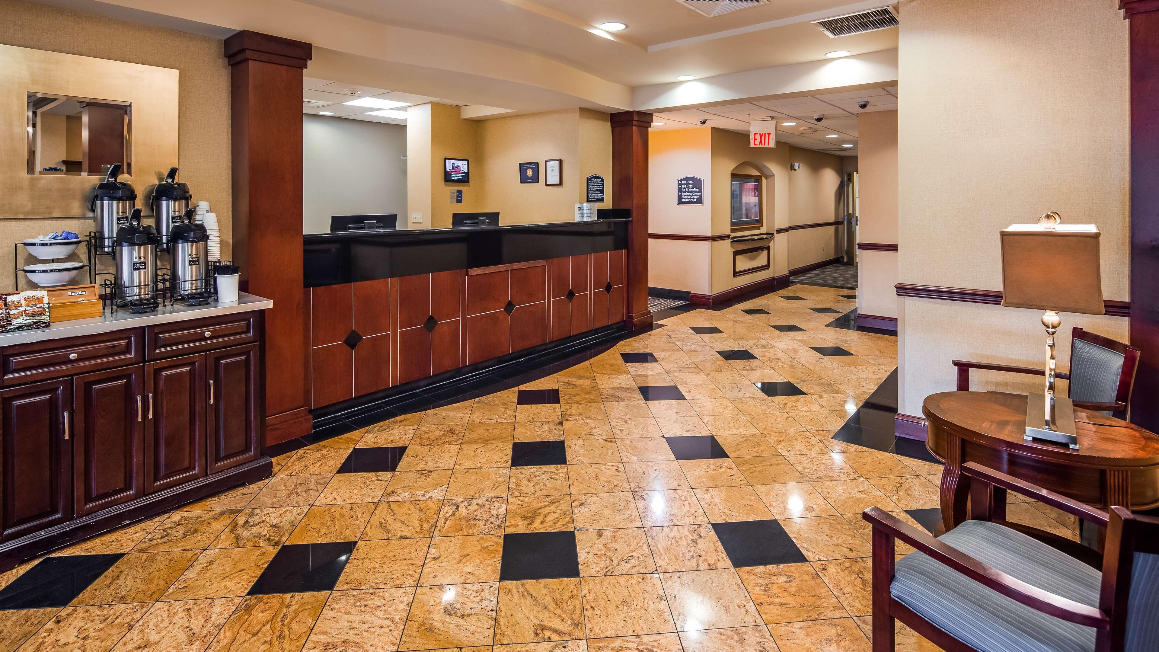 Holiday Inn Express & Suites - Williamstown - Glassboro By Ihg Екстер'єр фото